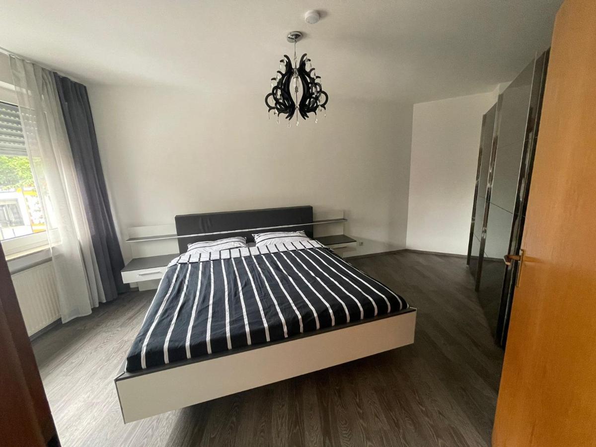 Monteurzimmer/Ferienwohnung Brauckstrasse, Гладбек Экстерьер фото
