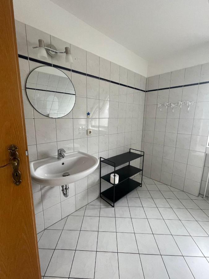 Monteurzimmer/Ferienwohnung Brauckstrasse, Гладбек Экстерьер фото